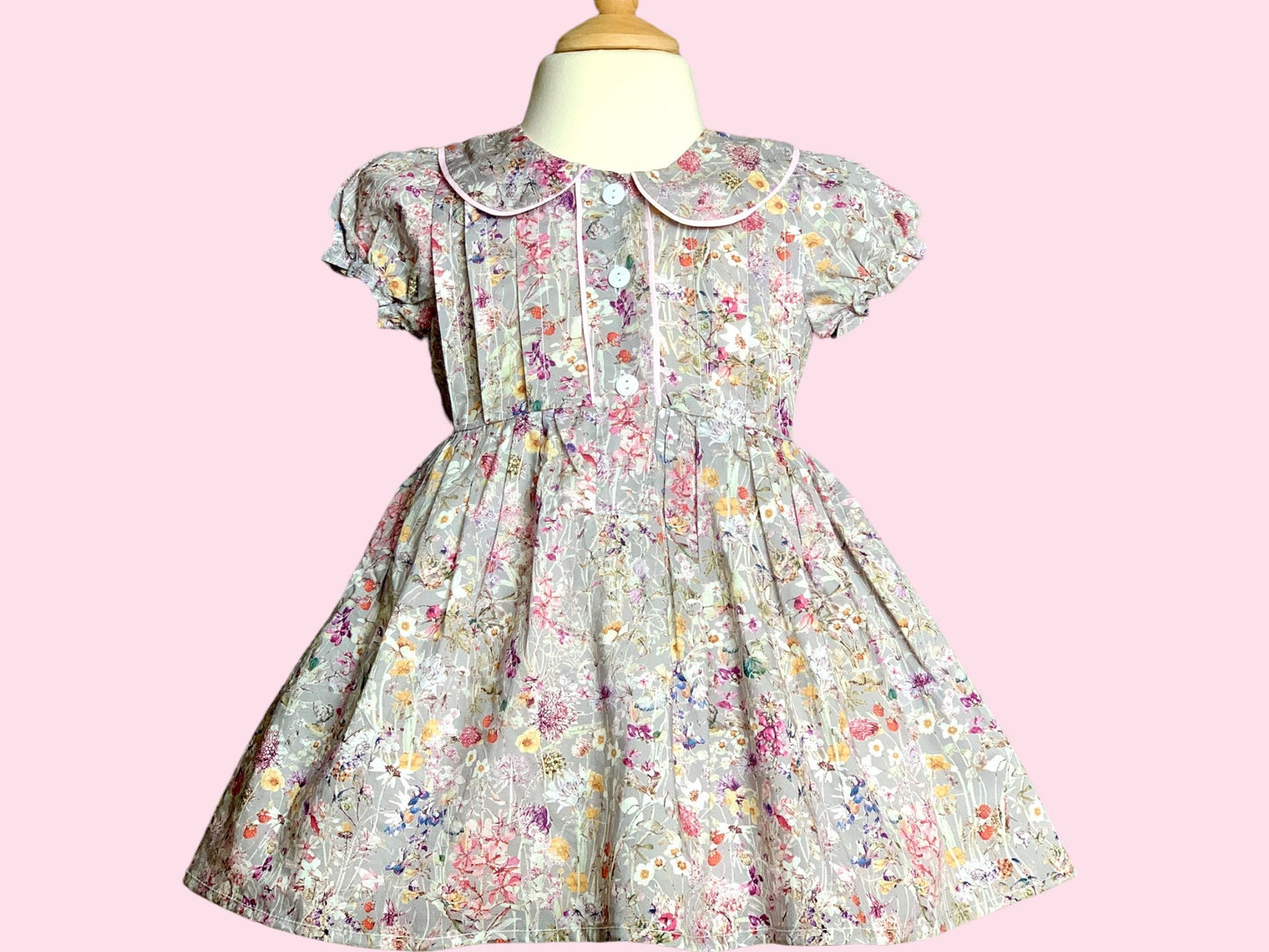 Liberty of London little girl dress organic cotton, floral animal print wedding baptism christening baby outfits first birthday long sleeves short sleeves, eastern thanksgiving halloween Christmas gift new born ruffle Peter Pan scalloped petal collar