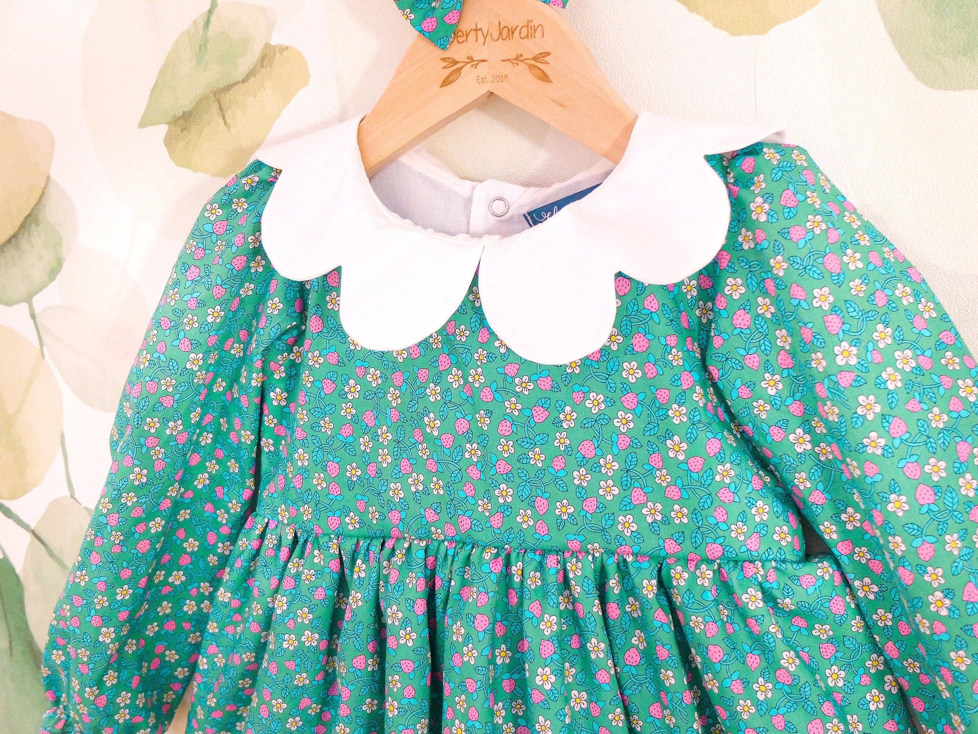 Liberty of London little girl dress organic cotton, floral animal print wedding baptism christening baby outfits first birthday long sleeves short sleeves, eastern thanksgiving halloween Christmas gift new born ruffle Peter Pan scalloped petal collar