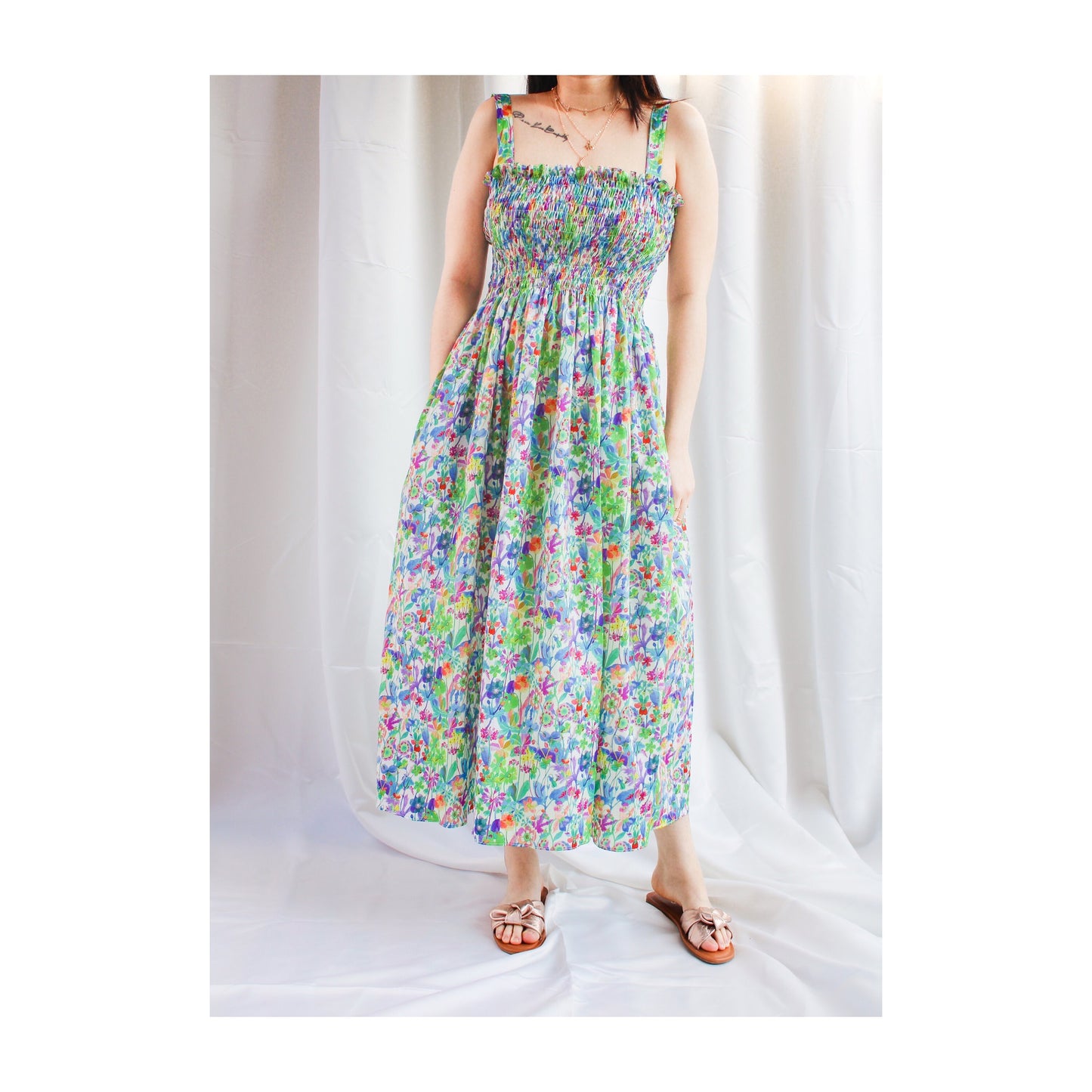 Liberty of London women dress maxi midi mid length tana lawn cotton floral animal print button through puffy short long half 3/4 sleeves sleeveless Peter Pan collar ruffle V-neck pussy bow tie classic daily wear elegant classy sexy  summer autumn